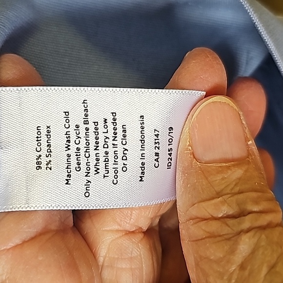 Talbot's light blue lightweight jacket. 4 front pockets. Button front. Size med - Picture 9 of 11